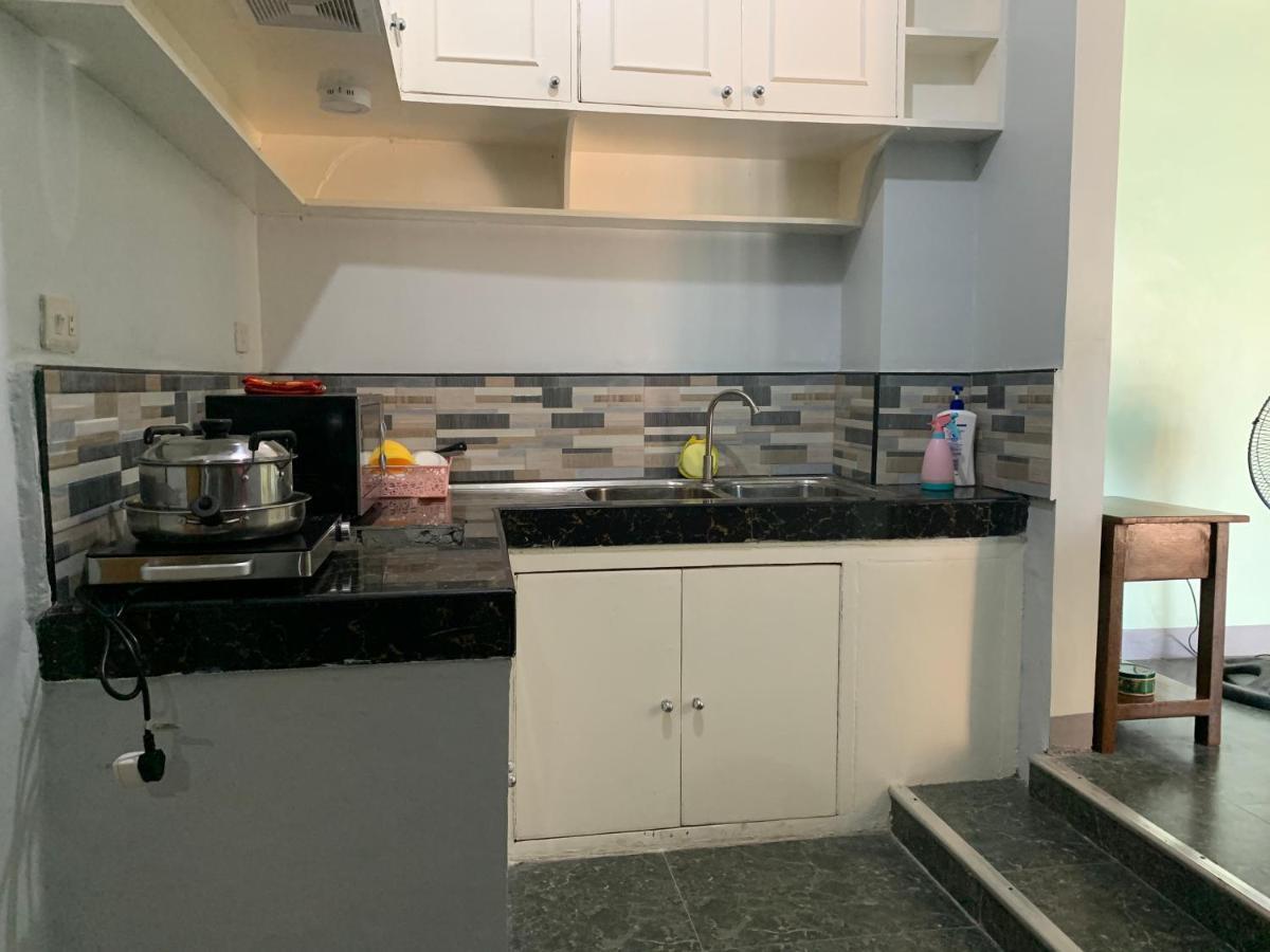 Beinte Singko De Marso Apartments Candon Εξωτερικό φωτογραφία