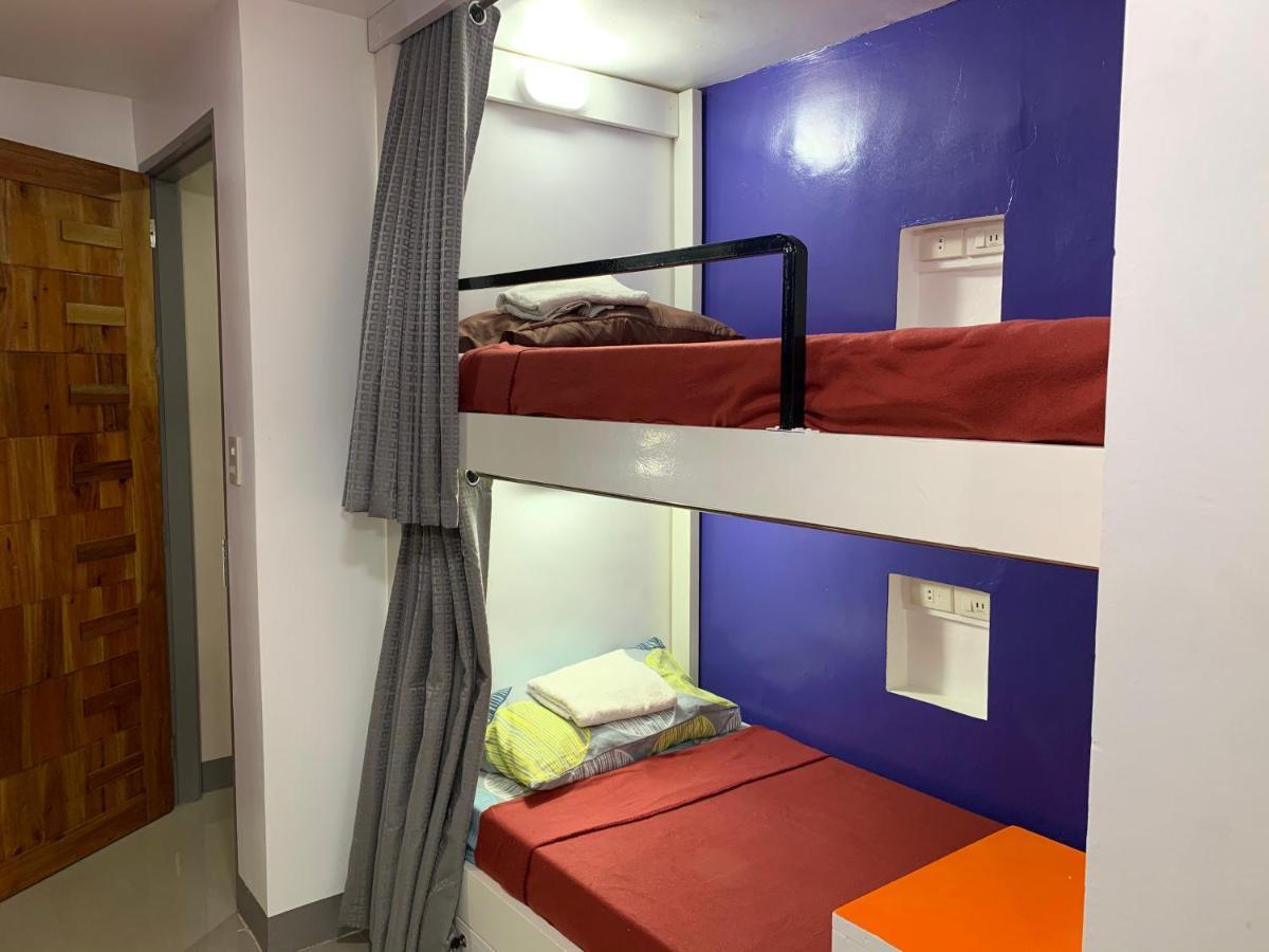 Beinte Singko De Marso Apartments Candon Εξωτερικό φωτογραφία